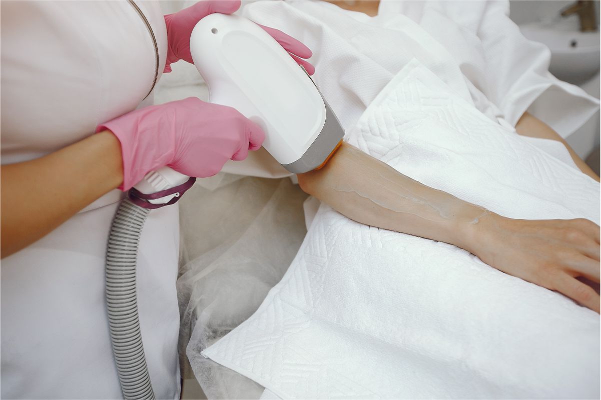 Diode Laser Hair Removal-Half Upper Arms