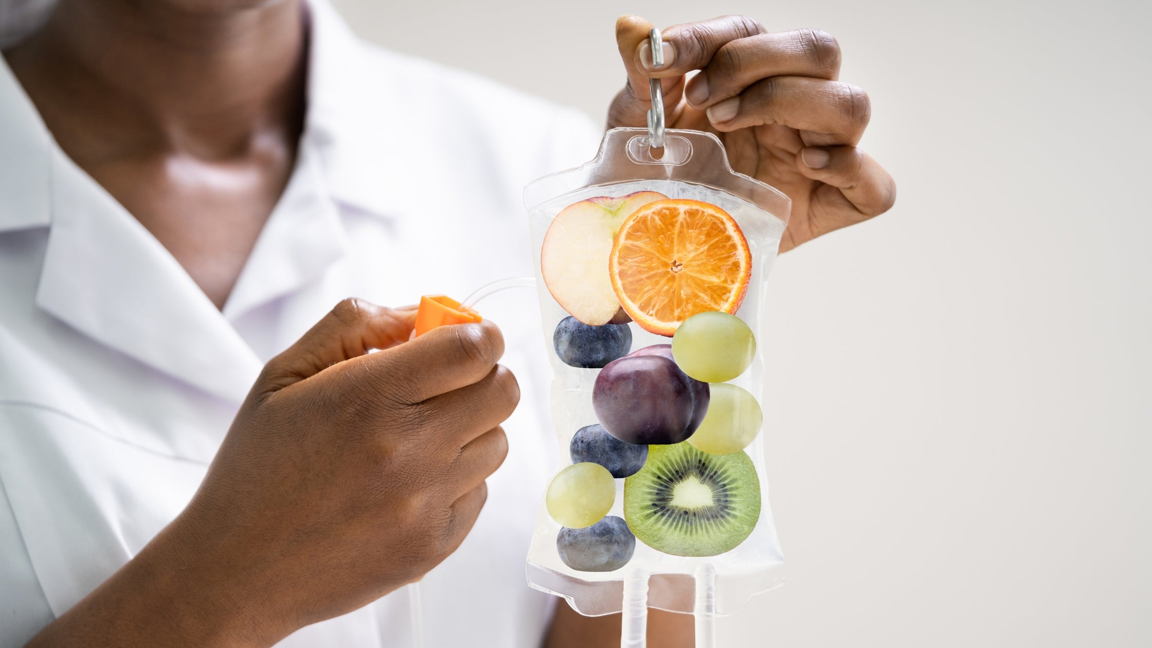 Unpacking the Pros and Cons of Vitamin Drips: Are They Good for You? - A South African Perspective