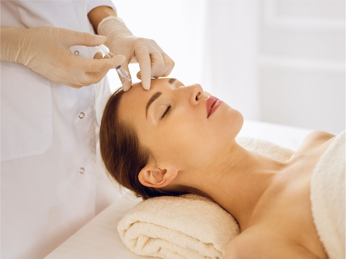Mesotherapy For Face & Neck
